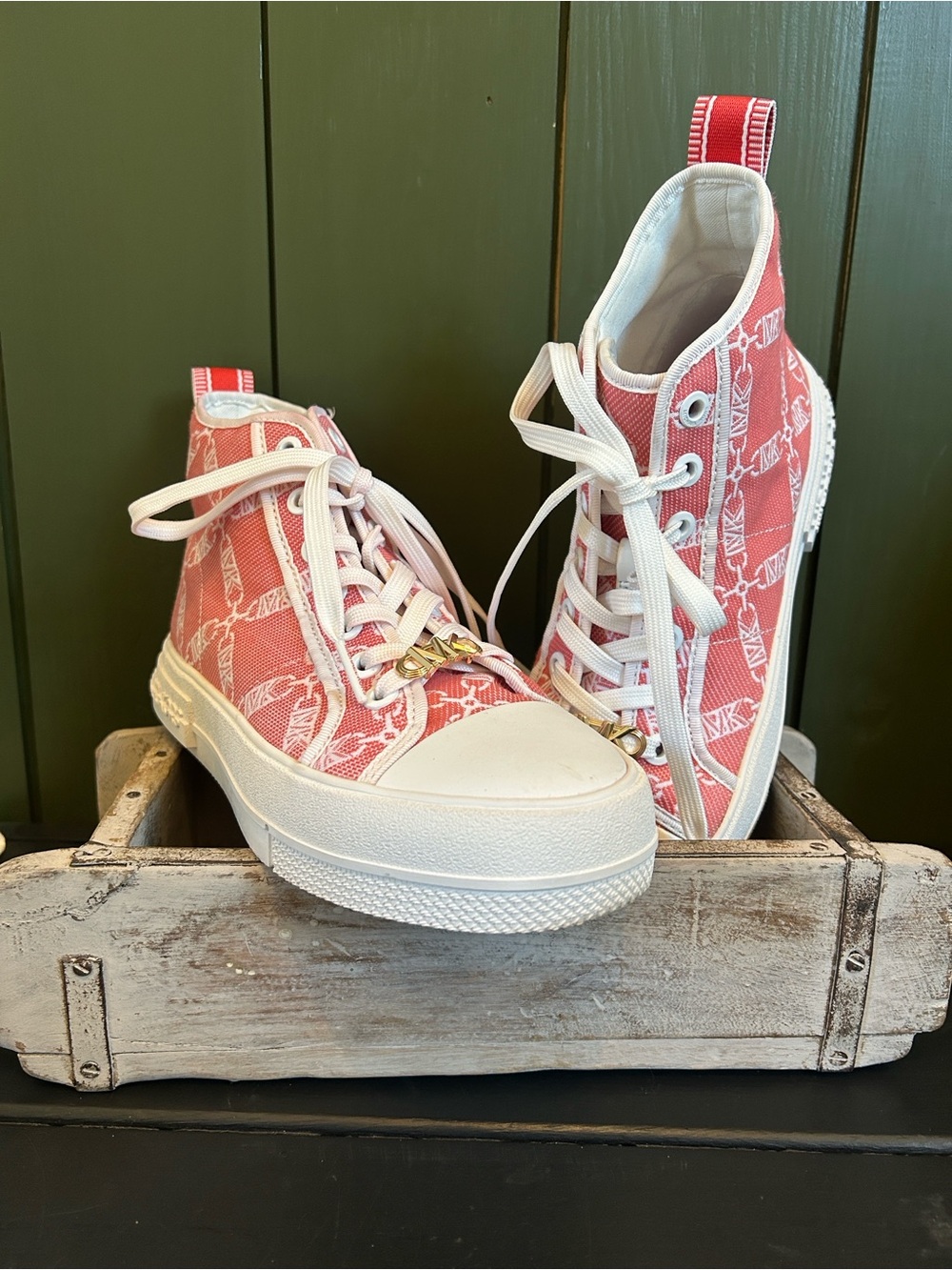 Michael Kors Evy High-Top Sneakers in a "Spiced Coral" pink color size 7.5 - Picture 2 of 7